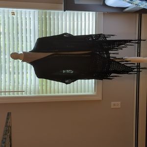 Woman's shawl / poncho